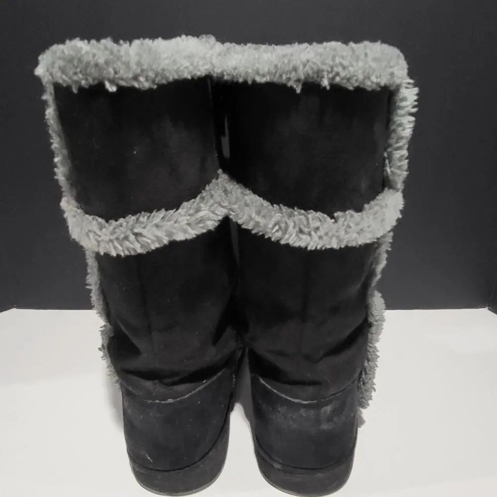 Micheal Kors Women's Size 5 Black Winter Boots